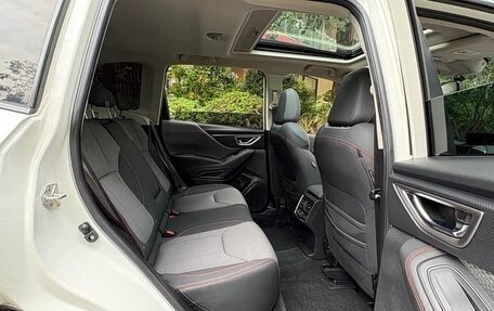 Subaru Forester, 2021 год, 2 250 000 рублей, 10 фотография