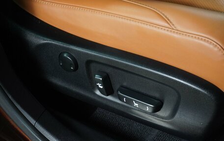 Lexus RX IV рестайлинг, 2019 год, 4 999 000 рублей, 14 фотография