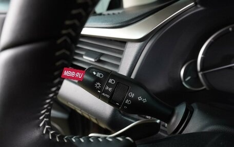 Lexus RX IV рестайлинг, 2019 год, 4 999 000 рублей, 18 фотография