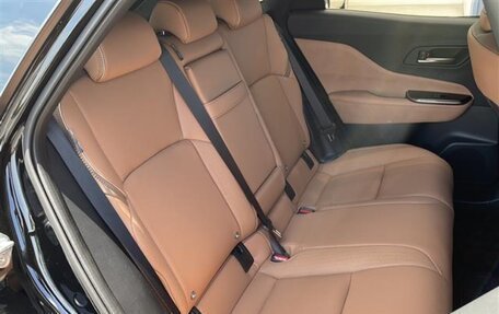 Toyota Crown, 2024 год, 6 300 000 рублей, 10 фотография