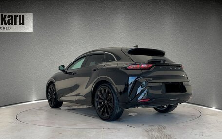 Toyota Crown, 2024 год, 6 300 000 рублей, 4 фотография