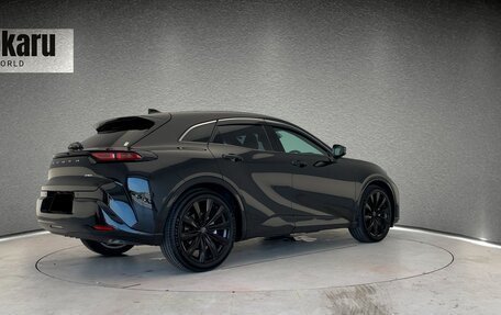 Toyota Crown, 2024 год, 6 300 000 рублей, 6 фотография