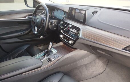 BMW 5 серия, 2017 год, 3 900 000 рублей, 6 фотография