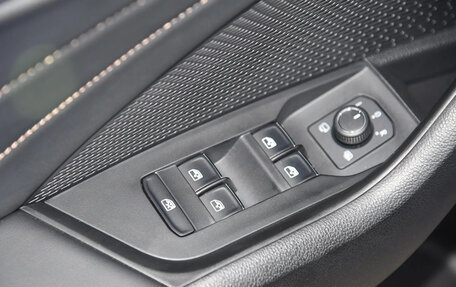 Skoda Octavia IV, 2025 год, 1 810 013 рублей, 10 фотография