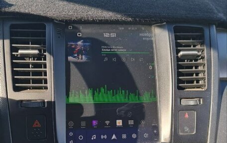 Nissan Tiida, 2010 год, 850 000 рублей, 4 фотография