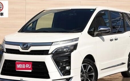 Toyota Voxy III, 2021 год, 2 102 003 рублей, 1 фотография