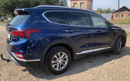 Hyundai Santa Fe IV, 2019 год, 2 390 000 рублей, 3 фотография