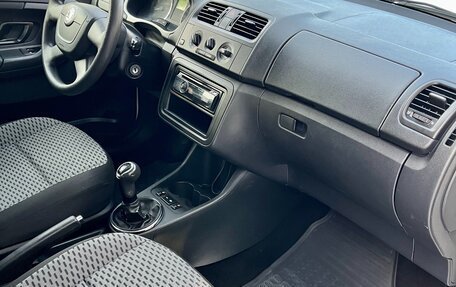 Skoda Fabia II, 2010 год, 530 000 рублей, 14 фотография