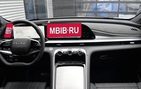 CheryExeed TXL, 2024 год, 4 200 000 рублей, 16 фотография