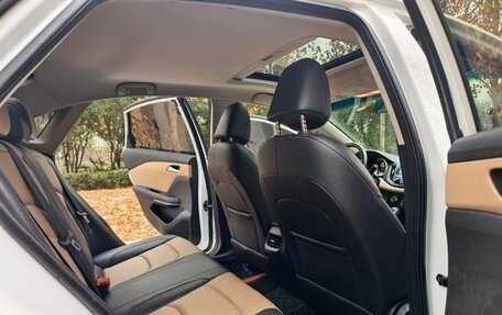 Chevrolet Monza, 2022 год, 1 150 300 рублей, 10 фотография