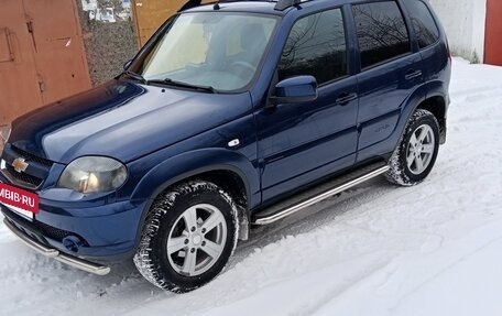 Chevrolet Niva I рестайлинг, 2019 год, 800 000 рублей, 3 фотография