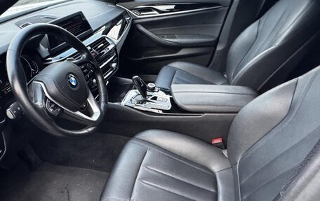 BMW 5 серия, 2019 год, 4 036 800 рублей, 5 фотография