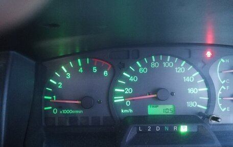 Mitsubishi Delica IV, 1995 год, 900 000 рублей, 3 фотография