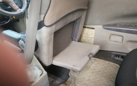 Mitsubishi Delica IV, 1995 год, 900 000 рублей, 6 фотография