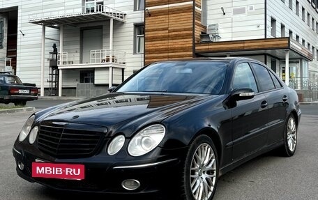Mercedes-Benz E-Класс, 2003 год, 650 000 рублей, 4 фотография