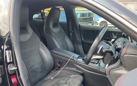 Mercedes-Benz CLA, 2022 год, 2 100 999 рублей, 21 фотография