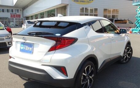 Toyota C-HR I рестайлинг, 2022 год, 1 780 001 рублей, 6 фотография