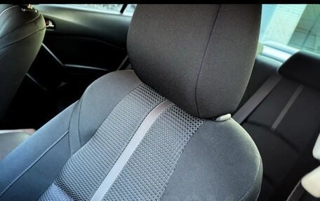 Mazda Axela, 2017 год, 1 650 000 рублей, 6 фотография