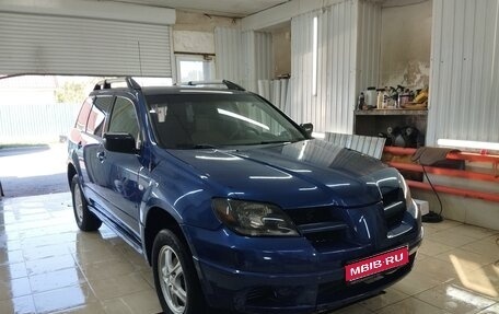 Mitsubishi Outlander III рестайлинг 3, 2002 год, 620 000 рублей, 1 фотография