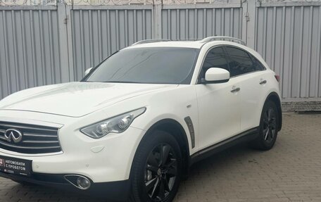 Infiniti FX II, 2012 год, 2 100 000 рублей, 1 фотография