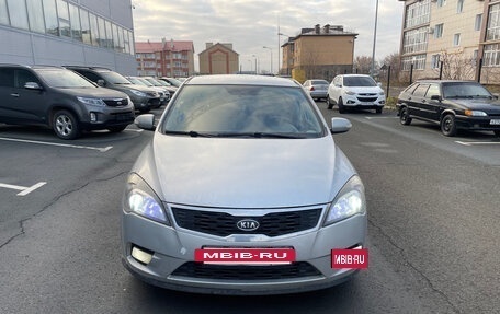 KIA cee'd I рестайлинг, 2011 год, 690 000 рублей, 2 фотография