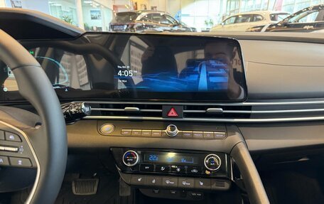 Hyundai Elantra, 2024 год, 2 550 000 рублей, 16 фотография