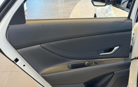 Hyundai Elantra, 2024 год, 2 550 000 рублей, 20 фотография