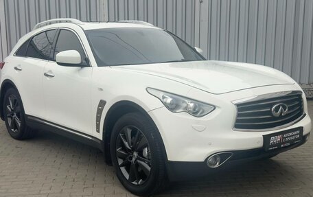 Infiniti FX II, 2012 год, 2 100 000 рублей, 3 фотография