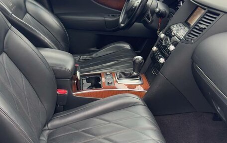 Infiniti FX II, 2012 год, 2 100 000 рублей, 29 фотография