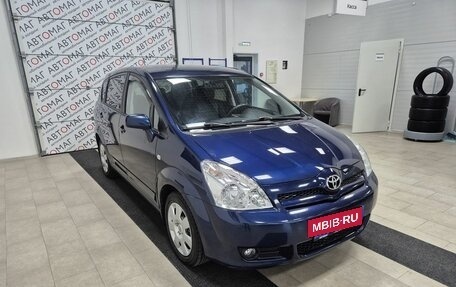 Toyota Corolla Verso I, 2007 год, 996 000 рублей, 3 фотография