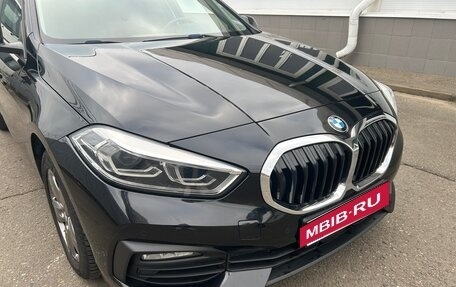 BMW 1 серия, 2020 год, 2 200 000 рублей, 13 фотография