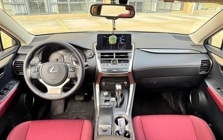 Lexus NX I, 2021 год, 2 935 000 рублей, 11 фотография