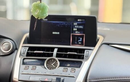 Lexus NX I, 2021 год, 2 935 000 рублей, 14 фотография