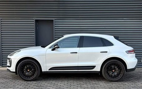 Porsche Macan I рестайлинг, 2025 год, 9 300 000 рублей, 3 фотография
