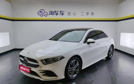 Mercedes-Benz A-Класс, 2022 год, 1 980 007 рублей, 1 фотография