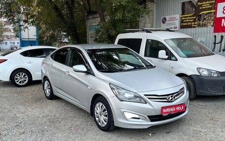 Hyundai Solaris II рестайлинг, 2016 год, 1 070 000 рублей, 1 фотография