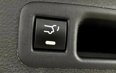 Toyota Sienna, 2023 год, 3 256 000 рублей, 18 фотография