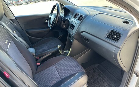 Volkswagen Polo VI (EU Market), 2016 год, 960 000 рублей, 13 фотография