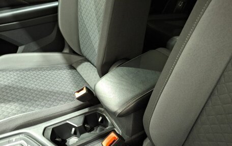 Volkswagen Tiguan II, 2020 год, 2 520 000 рублей, 36 фотография