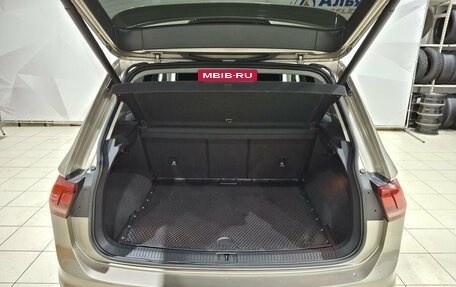 Volkswagen Tiguan II, 2020 год, 2 520 000 рублей, 39 фотография