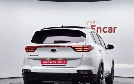 KIA Sportage IV рестайлинг, 2021 год, 1 879 000 рублей, 4 фотография