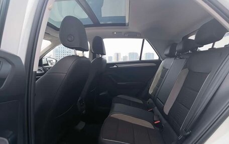 Volkswagen T-Roc I, 2021 год, 2 331 930 рублей, 9 фотография