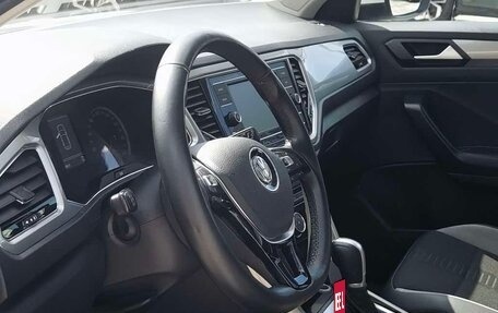 Volkswagen T-Roc I, 2021 год, 2 331 930 рублей, 8 фотография