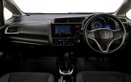 Honda Fit III, 2015 год, 1 045 000 рублей, 18 фотография