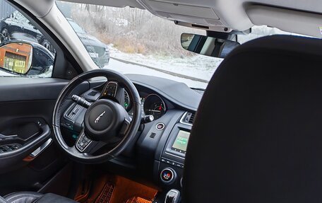 Jaguar E-Pace, 2018 год, 2 750 000 рублей, 11 фотография