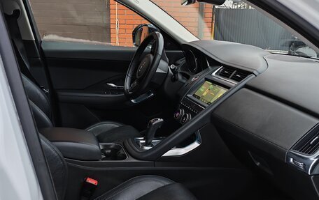 Jaguar E-Pace, 2018 год, 2 750 000 рублей, 9 фотография