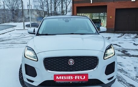 Jaguar E-Pace, 2018 год, 2 750 000 рублей, 2 фотография