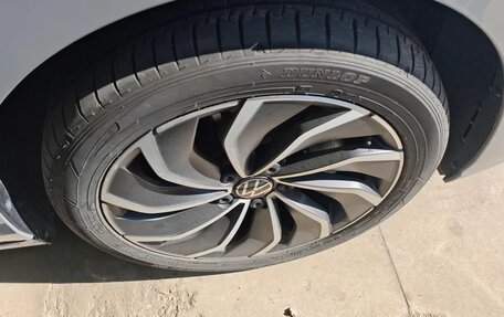 Volkswagen Golf VIII, 2022 год, 1 783 000 рублей, 6 фотография