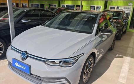 Volkswagen Golf VIII, 2022 год, 1 783 000 рублей, 5 фотография