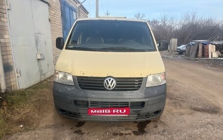 Volkswagen Transporter T5 рестайлинг, 2006 год, 500 000 рублей, 4 фотография